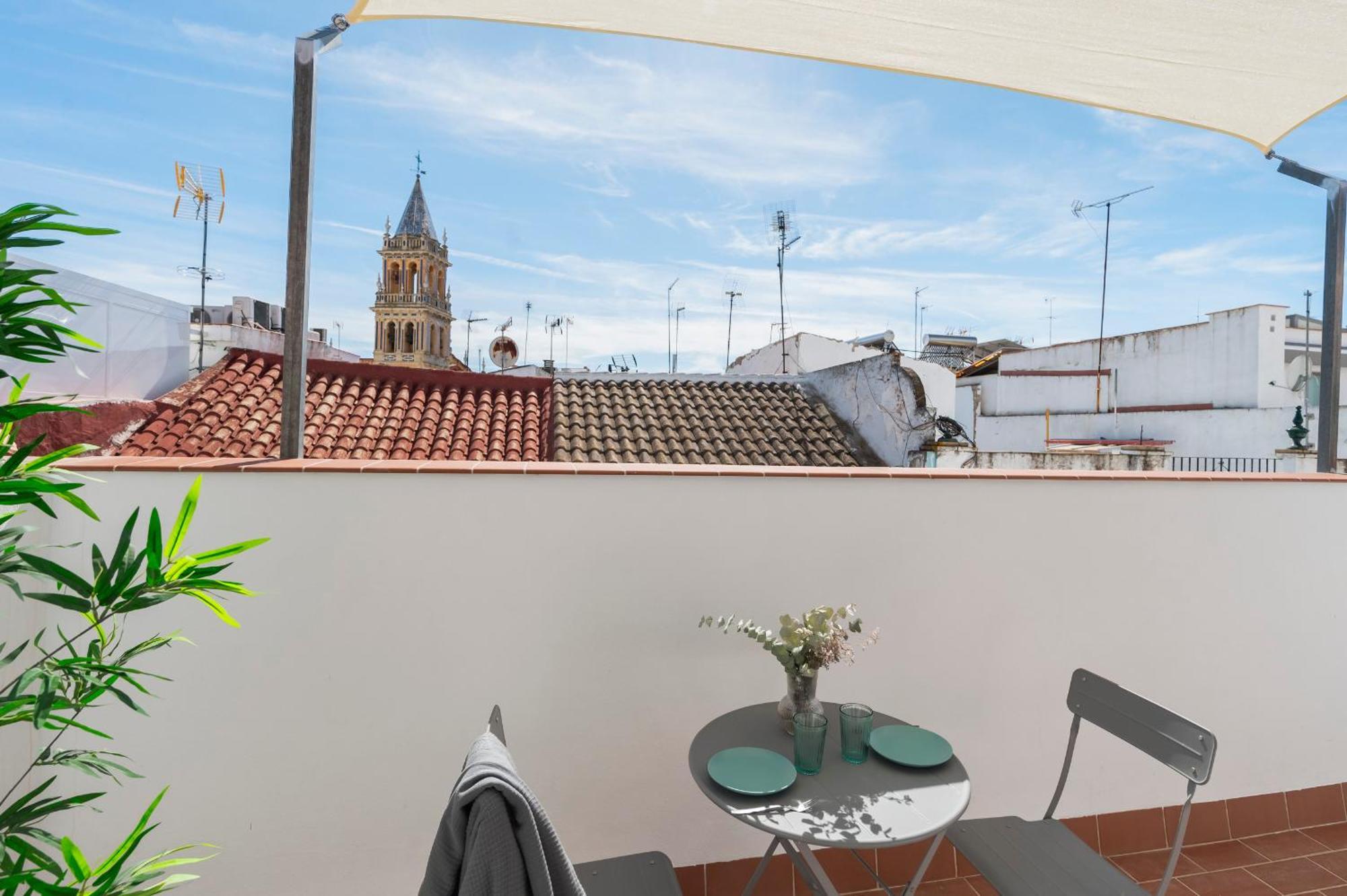 Apartament Anfitrion Triana 3 Sewilla Zewnętrze zdjęcie