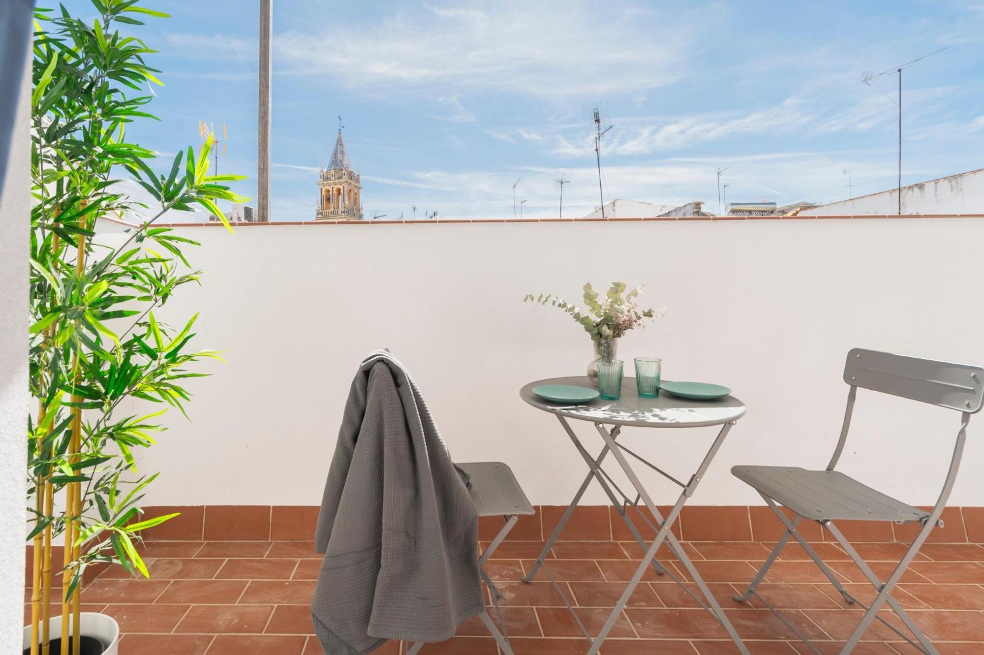 Apartament Anfitrion Triana 3 Sewilla Zewnętrze zdjęcie