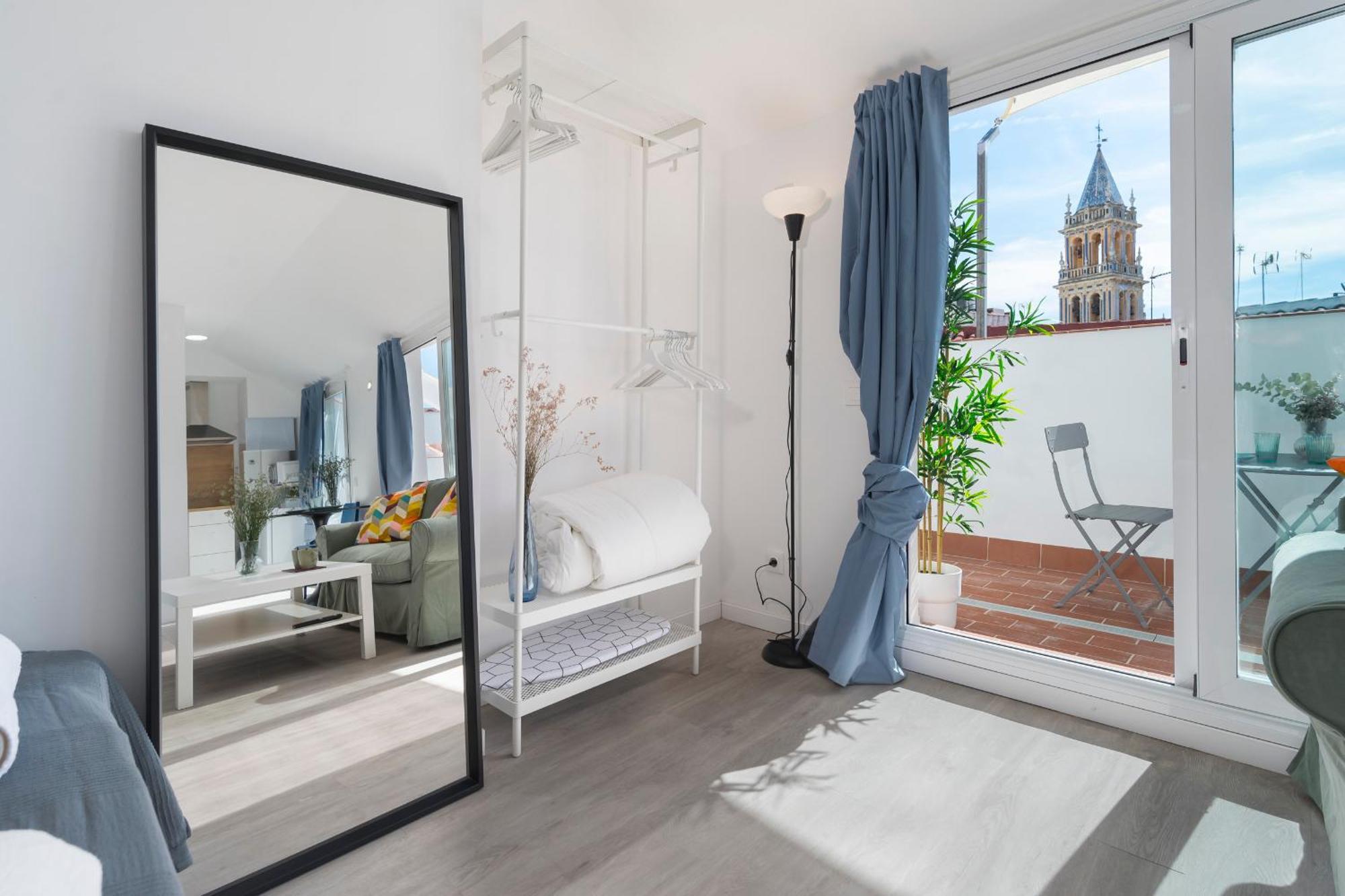 Apartament Anfitrion Triana 3 Sewilla Zewnętrze zdjęcie